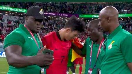 Scandal la finalul meciului Coreea de Sud - Ghana! Fanii au răbufnit după gestul făcut de un oficial ghanez la adresa lui Son | VIDEO & FOTO