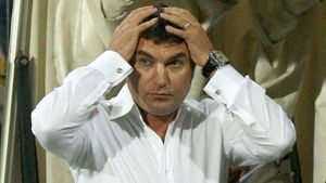 Borcea: "Dario nu a fost înțeles corect!** Cum să acuzi un monument ca Ionel Dănciulescu?!"