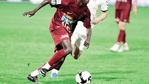 EXCLUSIV "Vreau să ajung la Steaua dacă CFR nu mă vrea"