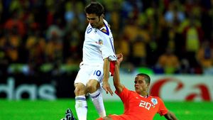 Mutu: "Sper ca olandezii să-și facă datoria, chiar dacă sunt deja calificați"