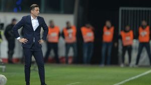 România U21 - Ucraina U21: Rădoi a dezvăluit de ce l-a ales pe Andrei Vlad în poartă, în locul lui Aioanei
