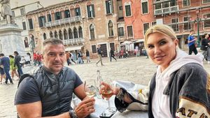 Cum a început povestea de iubire dintre Daniel Pancu și cea de-a doua soție: „Foarte ciudat! Mi-a dat mesaj!” S-au iubit și-n tinerețe, dar fostul fotbalist a părăsit-o pentru o altă femeie