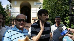 "Dacă nu suspendăm datoria către Pițurcă, nu mai putem juca"** Mititelu știe cum poate juca Poli în Liga I și la anul: