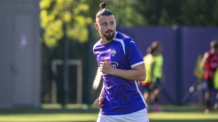 Radu Drăgușin, ce schimbare de statut după transferul la Fiorentina. Un croat de la Cupa Mondială ar putea pleca din cauza lui: „E de neatins în centru!”