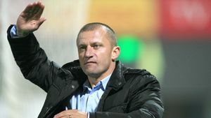 Munteanu le promite fanilor: "Veți vedea o altă Steaua!"