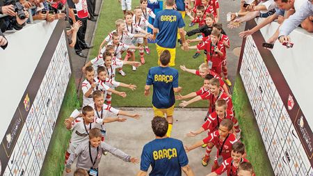 Vilanova n-a vrut să-l bage pe Messi!** De ce e ezitat să-l arunce în amicalul cu Dinamo pe starul argentinian și ce l-a convins s-o facă