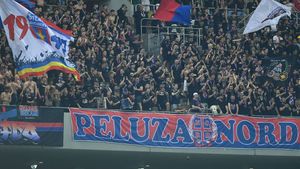 Avocatul Asociației Salvați Steaua a fost în Peluza Nord la meciul cu Viking: „Am avut ghinion! Împrejurările care au planat asupra echipei au ca efect ceea ce am văzut aseară” | VIDEO EXCLUSIV ProSport Live