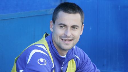 Un jucător de la Pandurii a fost trimis acasă!** Oficialii clubului neagă că ar fi vorba de AH1N1!