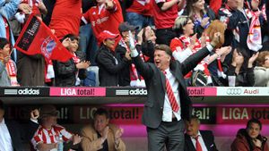 Van Gaal ignoră tradiția: nu vrea să fie stropit cu bere