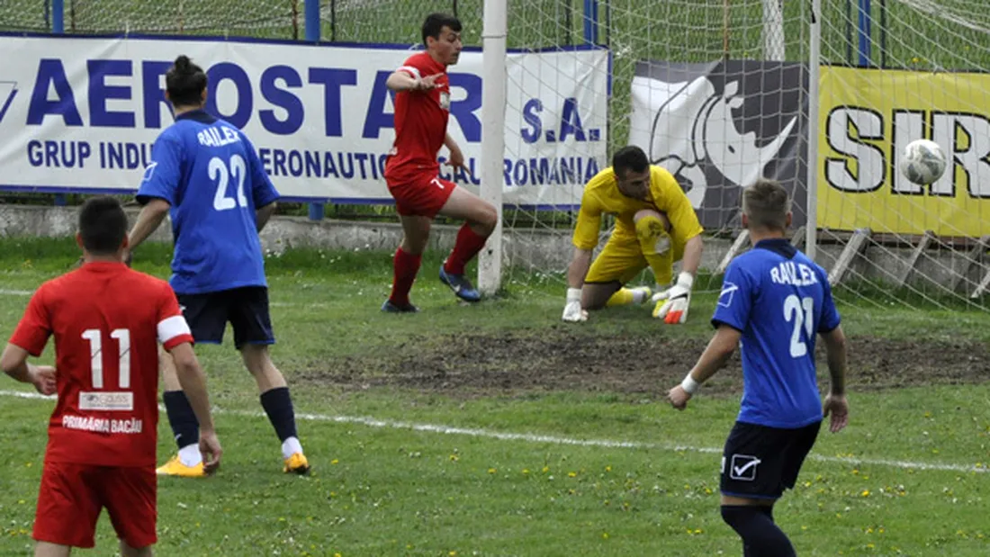 VIDEO | Bal nebun pe Letea.** Rapid a revenit spectaculos de la 3-0 la pauză la 3-3 în ultimele minute, însă a pierdut în prelungiri