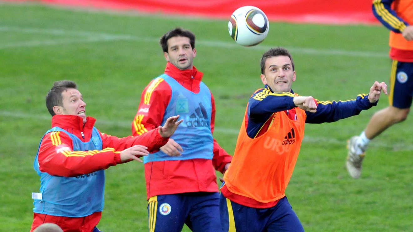 Un fost internațional sare la gâtul patronilor din Liga 1: "Nu știu de ce tot dăm salariile astea de 20.000. Cel mai mare salariu ar trebui să fie de 7.000 de euro, maxim! Eu am luat campionatul cu 5.000 de euro pe lună, oameni buni!"