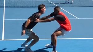 Nu s-a mai întâmplat asta de peste 40 de ani: două echipe 100% australiene, în finala de dublu la Australian Open! Nick Kyrgios și Thanasi Kokkinakis au făcut din nou spectacol | VIDEO