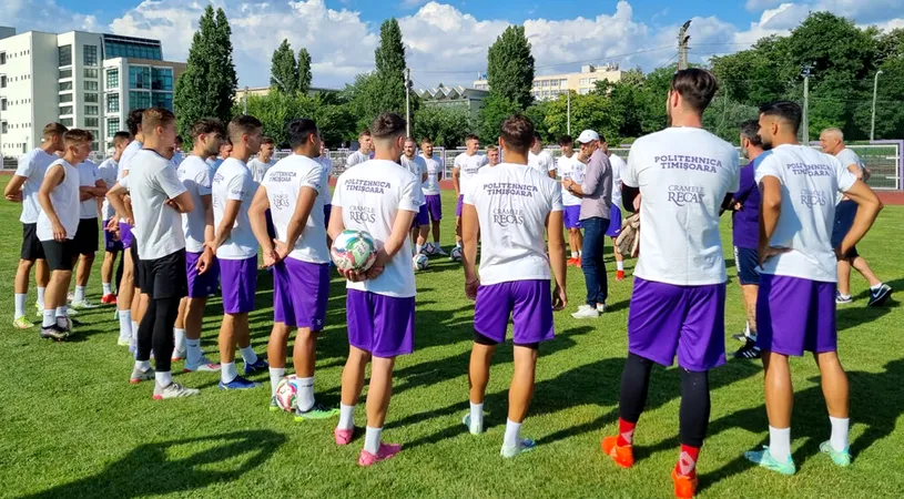 Reunire fără mari schimbări în lot și staff incomplet la Poli Timișoara. Silviu Pană a semnat cu timișorenii după ce a fost dat afară de la Petrolul. A revenit și Daniel Benzar, din ”vacanța” prelungită din SUA