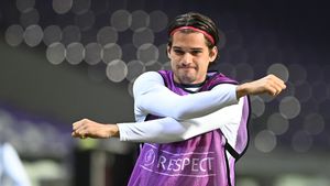 Ianis Hagi, gest fără precedent! Pe ce a dat zeci de mii de euro în timp ce era accidentat şi trăgea din greu să revină cât mai rapid