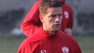 Stoican la Chindia, Popovici la Dinamo II