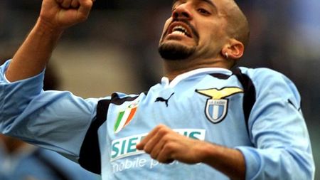 Nebunie în Italia!** Legendarul Juan Sebastian Veron face vizita medicală și ar putea reveni în fotbalul din "Cizmă" la 38 de ani