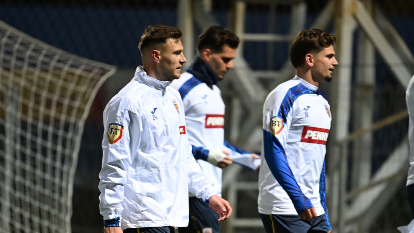 De ce l-a scos Mircea Lucescu pe Dennis Politic în afara lotului: „Nu e accidentat”