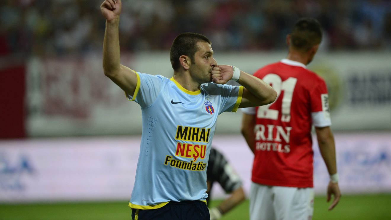 Cum se vede situația Stelei de afară: "Au mari probleme!" Rusescu, Chipciu și Chiricheș, propuși la "super ofertă" unui "uriaș" al Europei