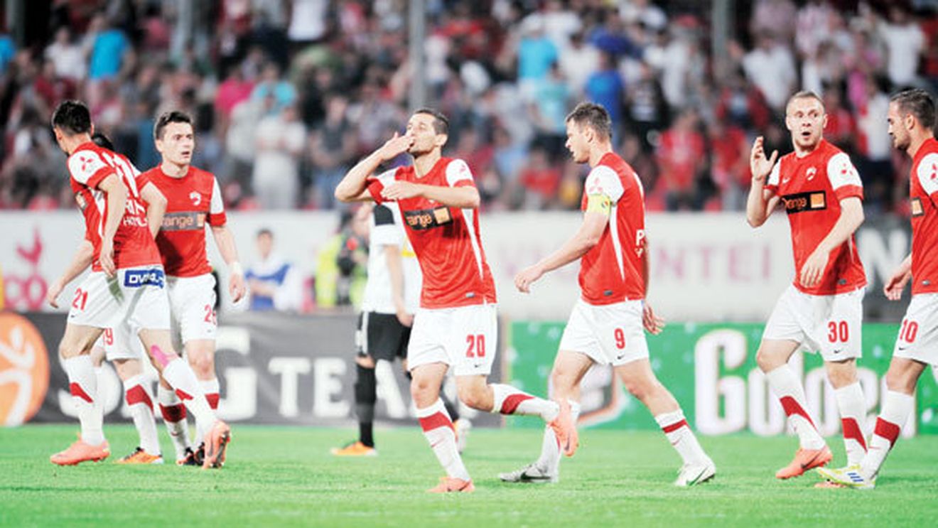 Curtean compară Derby-ul cu Poli-UTA:** "Nu cred că se poate pune problema de blat între Steaua și Dinamo" Obiectivul 'câinilor' pentru finalul de sezon