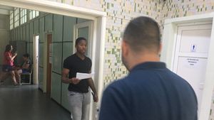 FOTO | Întăriri pentru Bratu! A efectuat vizita medicală și urmează să semneze cu Dinamo