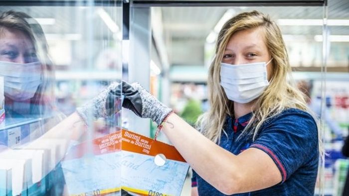 Căpitanul naționalei de volei feminin a Belgiei s-a angajat la un supermarket, după ce CSM Târgoviște i-a reziliat contractul. „Spiritul meu de luptătoare nu a dispărut”