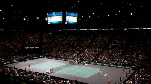 Franța e în stare de urgență, dar turneul de tenis de la Paris - Bercy se dispută fără spectatori. Novak Djokovic a declinat invitația