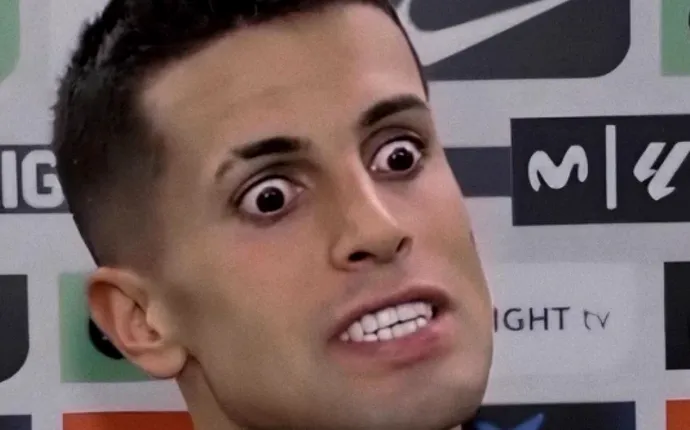 „Eu aș fi luat-o la fugă”. Joao Cancelo a fost chemat la interviu și a oferit imagini inexplicabile: „E posedat!”