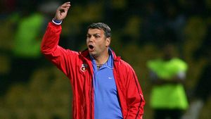 Olăroiu: "Steaua a fost timidă cu Bayern, mai are mult de muncă"