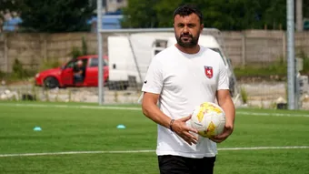 Eugen Beza regretă că meciul Șelimbărului cu Știința Poli nu se joacă la Sibiu: ”Întâlnim echipa cu cei mai mulţi suporteri din Liga 2 și care pleacă din start ca favorită la promovare”