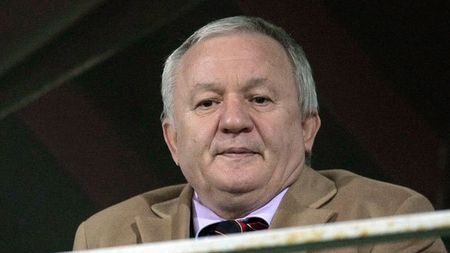 Vaslui defilează, dar Becali nu le dă șanse la titlu!** Porumboiu îi aruncă mănușa: "Dacă au răutăți, vor termina tot după noi"