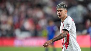 Transferul lui Andrei Rațiu la FC Barcelona a făcut prima victimă! Fotbalistul a cerut să plece