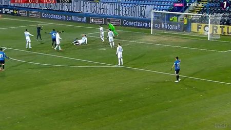 Iulian Cristea, gafă uriașă după debutul în forță al FCSB! Istvan Kovacs a dictat penalty la atacul fundașului asupra lui Mățan | FOTO&VIDEO