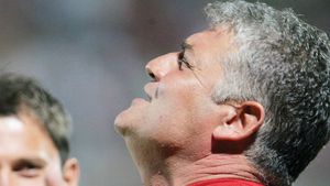 Andone în Giulești?