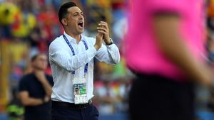 Mirel Rădoi, încântat că Ciprian Tătărușanu s-a întors în Serie A. „Are șanse mai mari să apere la AC Milan decât la Lyon!”