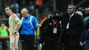 Presa turcă îl critică pe Hagi:** "De ce Bogdan Stancu și Zapata nu au fost titulari cu Bursa?"