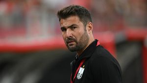 Adrian Mutu, dat afară de Neftchi Baku: scenariul dezastrului total pentru „Briliant” prinde tot mai mai mult contur! A făcut greșeala vieții lui când a plecat de la Rapid? Și-a ieșit din minți la conferință