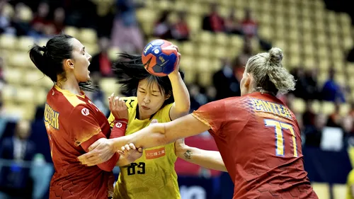 De ce nu s-a reușit mai mult la Mondialul de handbal feminin? Analiză dură cu 8 motive clare semnată de Daniel Nazare, în care nu doar Florentin Pera este vinovat. SPECIAL