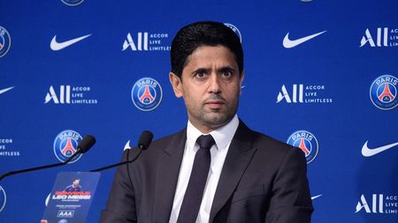 Controversatul Nasser Al Khelaifi vrea să îl transfere la PSG pe starul lui Manchester United!