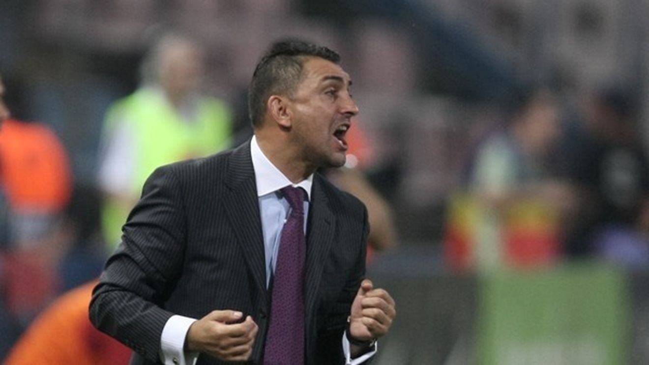 "Relația de prietenie nu există! Jucătorii trebuie să te respecte pentru cum ții vestiarul"