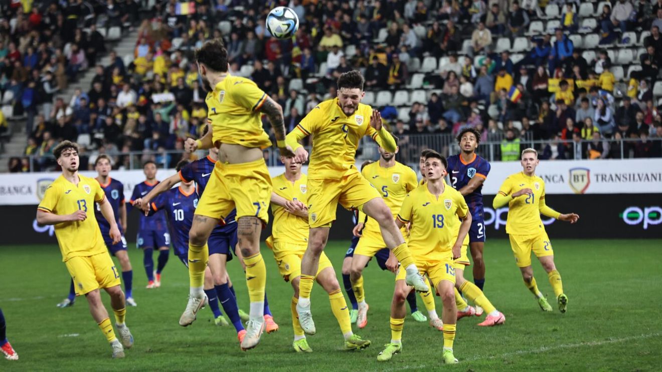 Ce n-ai văzut la TV în România U21 - Olanda U21 0-2. Oaspete de lux la București! Omul care a călcat pe urmele lui Gică Hagi și Gică Popescu, în centrul atenției pe „Arcul de Triumf”. SPECIAL