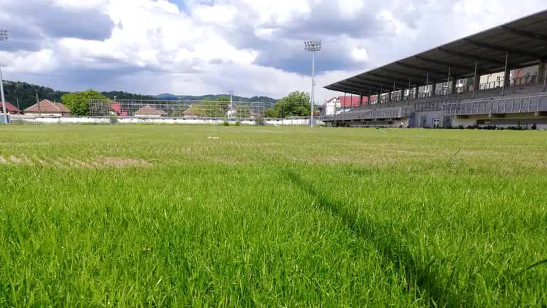 Visul ”șoimilor”, aproape împlinit! Echipa din Lipova se va întoarce acasă după patru ani, pe un stadion nou. Stadiul lucrărilor | FOTO