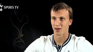 Chiricheș primește prima veste proastă la Londra. Villas Boas nu-l folosește nici cu Norwich. 'Verdictul' a venit din România