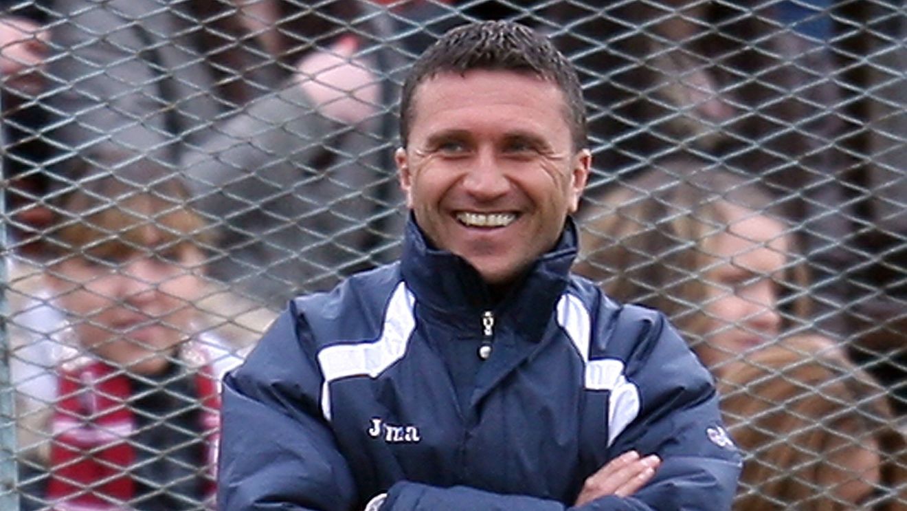 Răspunsul dat de Alin Minteuan în privința înlocuirii sale cu Dan Petrescu: "Nu știu dacă poate cineva decide, în momentul în care sunt rezultate, echipa joacă... "