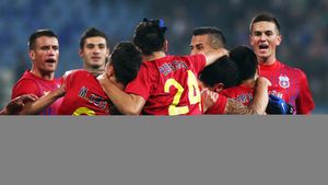 Tatu a semnat, un alt stelist a intrat pe LISTA NEAGRĂ‚!** "Îmi pare rău că am dat banii pe el!" Cei doi oameni de care Becali vrea să scape URGENT: