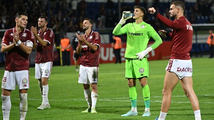 Oficial! Rapid a anunțat despărțirea de fotbalistul adus de la Genoa