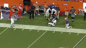 VIDEO** Lipsă totală de fair-play! Aruncat din scaunul cu rotile și lăsat pe pista stadionului!