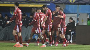 Șoc la Rapid: Kader Keita, REȚINUT 24 de ore de Poliție! Comunicatul Brigăzii Rutiere dezvăluie că femeia lovită „are leziuni la cap”