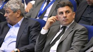 Revenirea lui Ionuț Lupescu va atrage sponsori de top pentru Dinamo, în frunte cu Cristi Borcea? „Fără lovele, nu face nimic! Borcea și Nețoiu nu se mai bagă, au alte afaceri” | EXCLUSIV