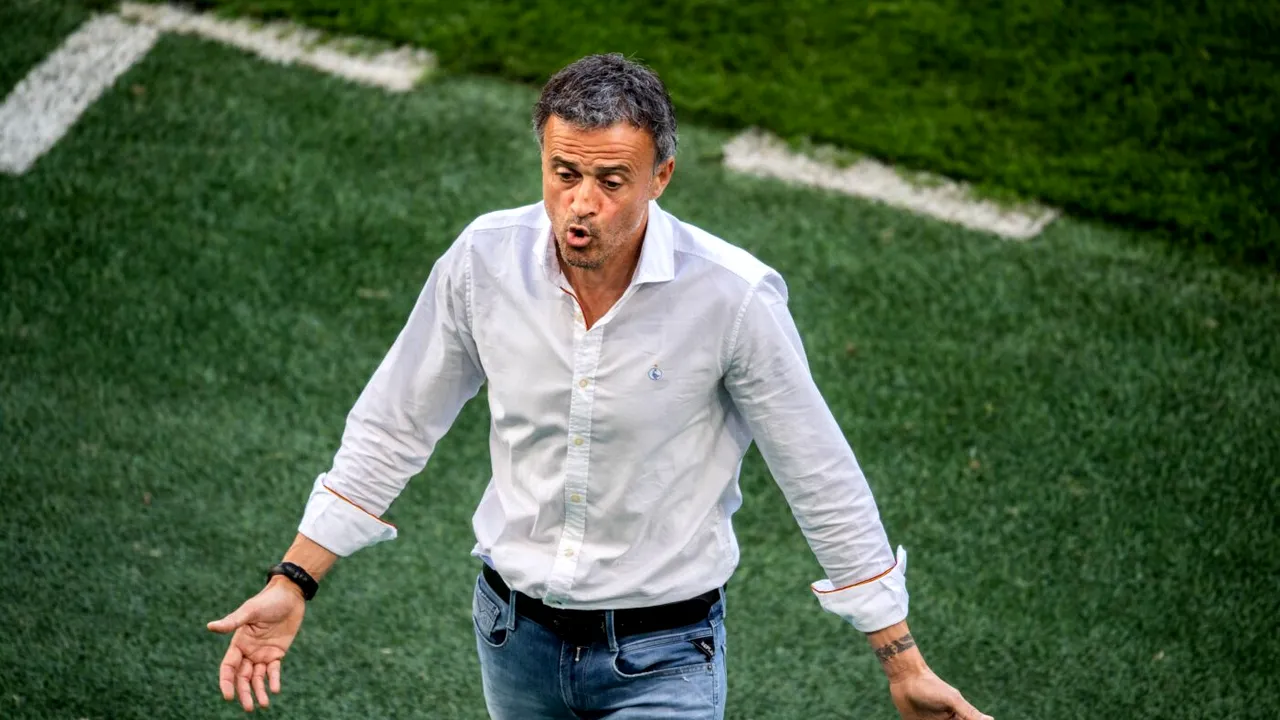 Luis Enrique a devenit viral după înfrângerea cu Japonia! Cum a reacționat în momentul în care a aflat că Spania a fost eliminată 3 minute de Campionatul Mondial. „Probabil făceam infarct!”