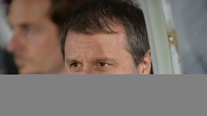 Mangia, "lapte și miere" după ce elevii săi au trecut peste eșecul cu Dinamo: "Au avut atitudinea perfectă. Îmi doresc puțină pauză"